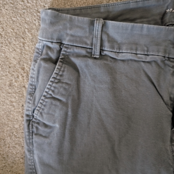 Old Navy Skinny Khaki Pants - Picture 8 of 11